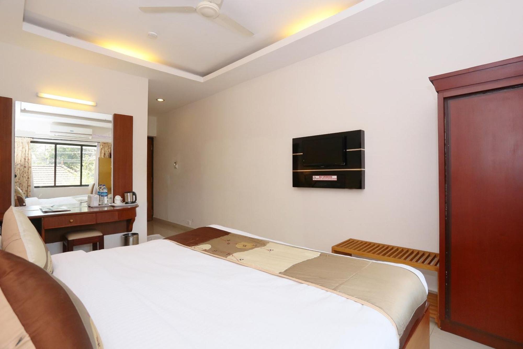 Hotel Super Townhouse Dona Castle Kollam Exterior foto